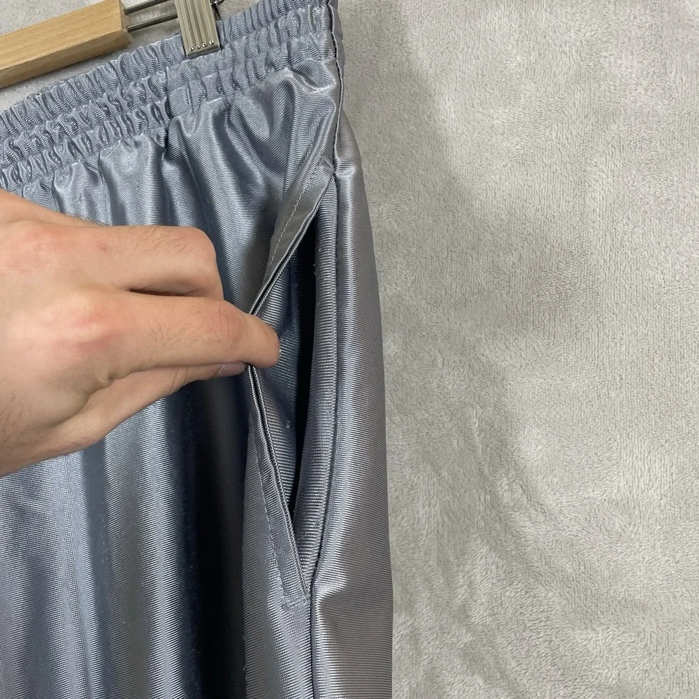 ATHLETIC WORKS Silver Dazzle Basketball Shorts Mens Large Shiny Shimmer AW17A107